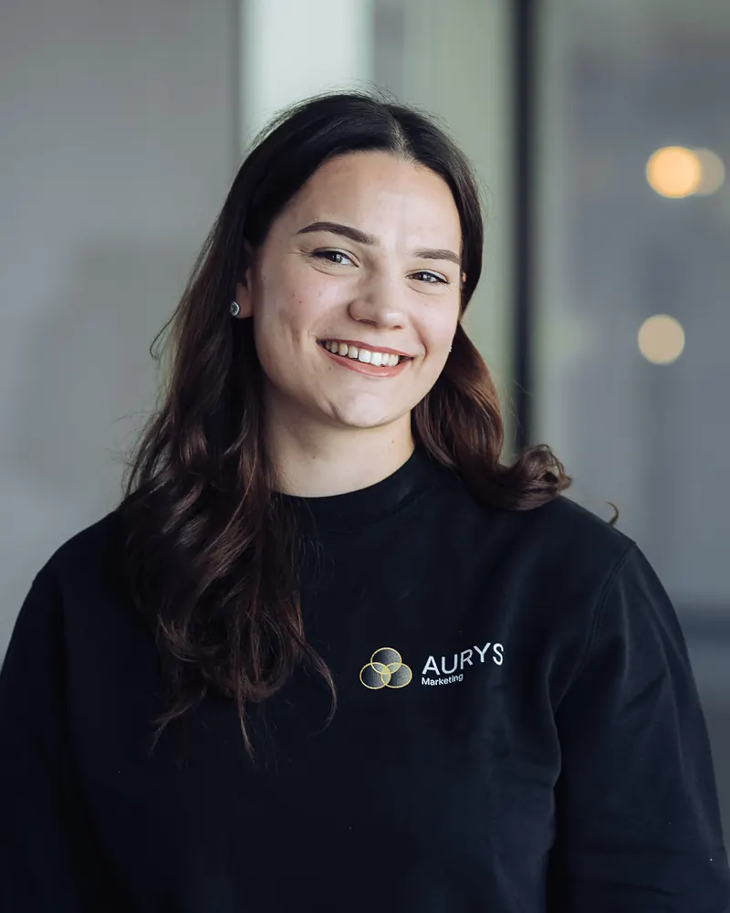 Anna Vogt, Kundenberaterin