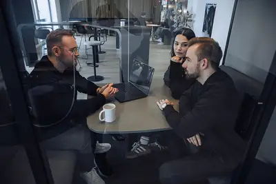Zusammenarbeit: Foto aus dem AURYS-Team